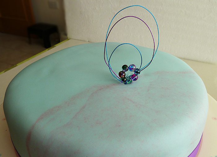 fascinator cake